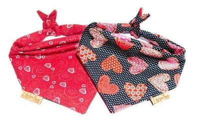 Reversible Dog Bandanas Valentine Hearts - Life for Pawz